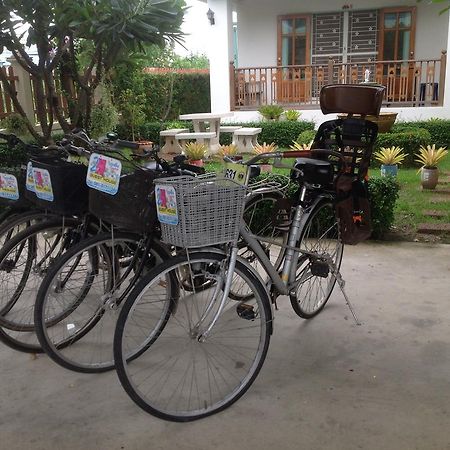 2N Guesthouse Phetchaburi Luaran gambar
