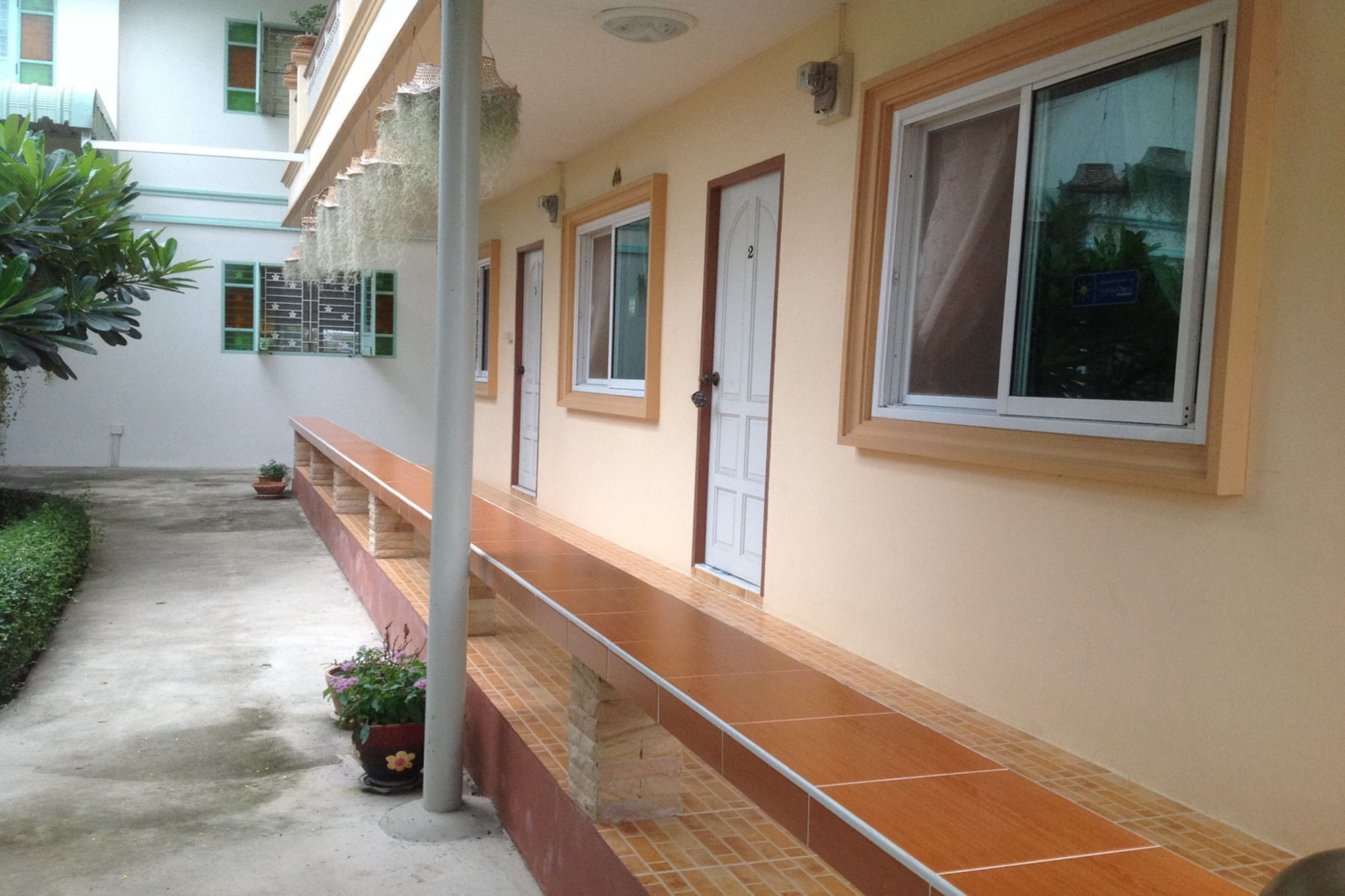 2N Guesthouse Phetchaburi Luaran gambar